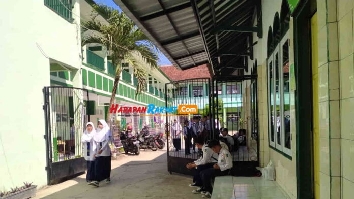 Dugaan Pungli di MTsN 10 Ciamis