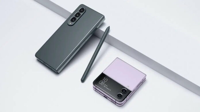 HP Samsung W24 Flip
