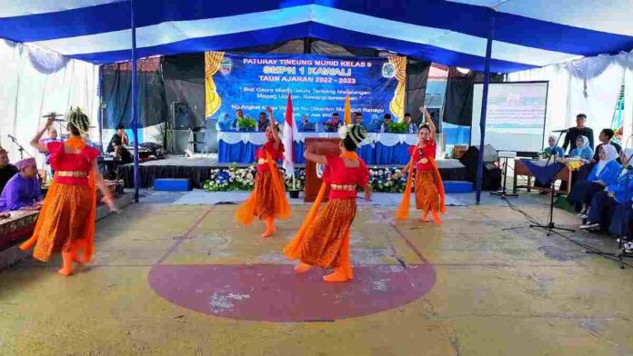 sekolah tertua di Kawali