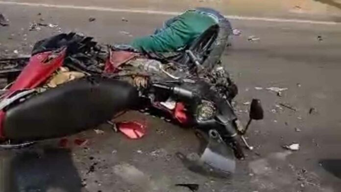 Tabrakan di Jalan Sindangkasih