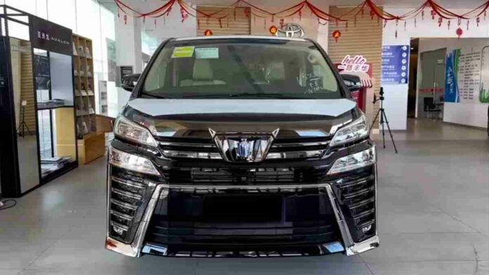Toyota Vellfire 2023