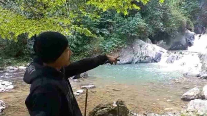 Warga Bandung tenggelam