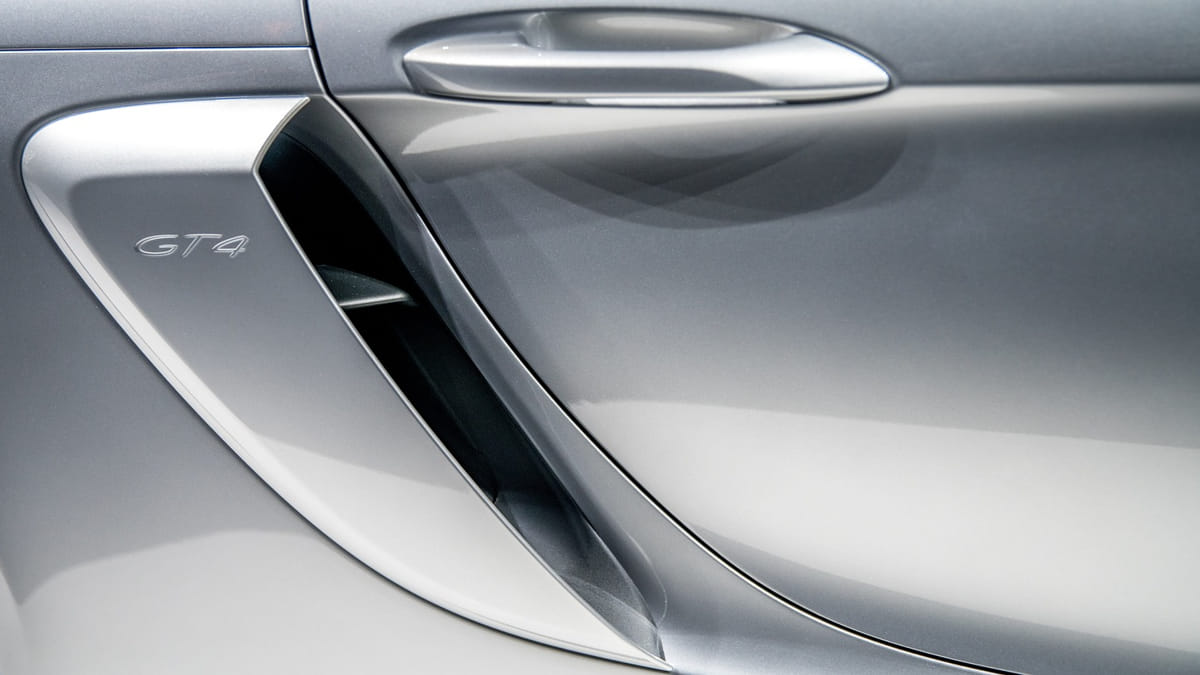 Bagian-Bagian Pintu Mobil