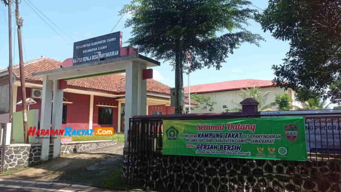 Desa Panyingkiran Ciamis