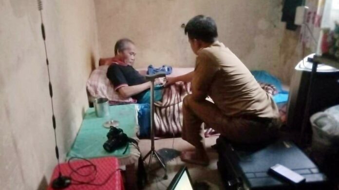 Inovasi Jempol Gadis Manis Disdukcapil Ciamis Dapat Apresiasi dari Warga