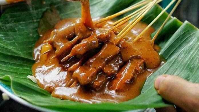 Kedai Makanan Pinggir Jalan di Jakarta
