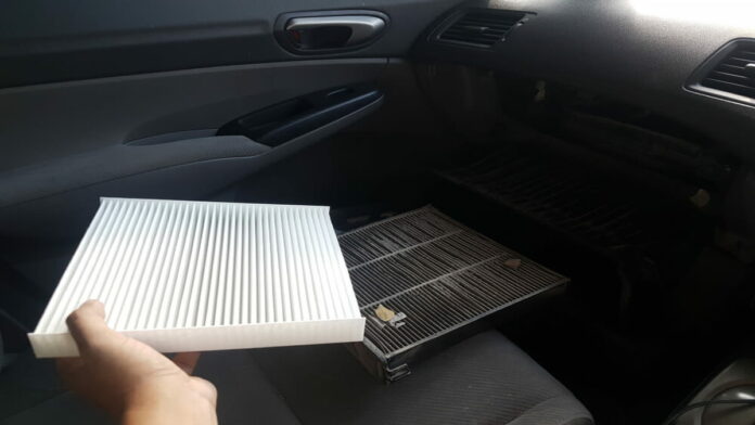 Kondensor AC Mobil Bocor