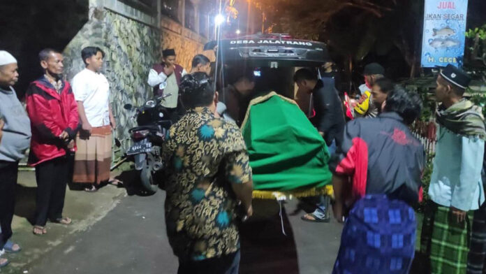Meninggal di Kolam Ikan