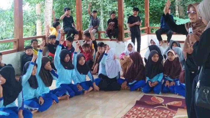 Permainan Tradisional di Objek Wisata