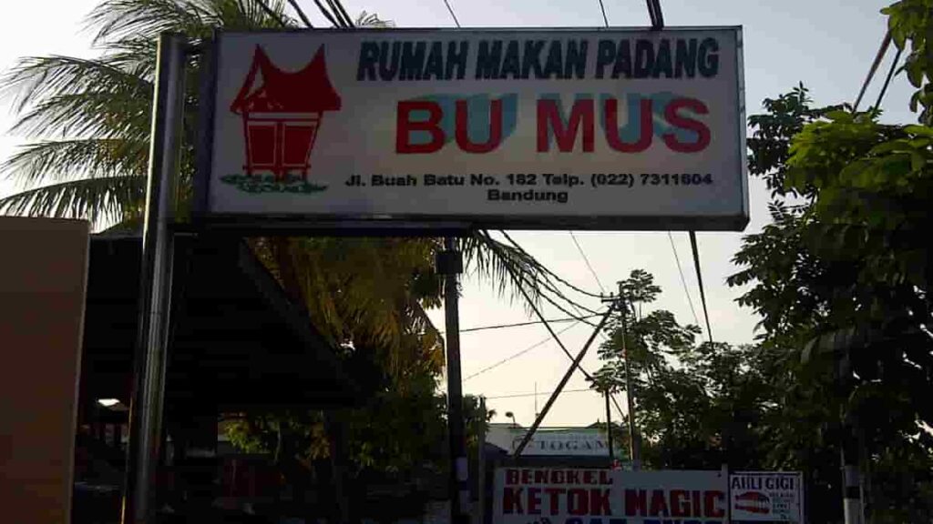 Rumah Makan Padang di Bandung
