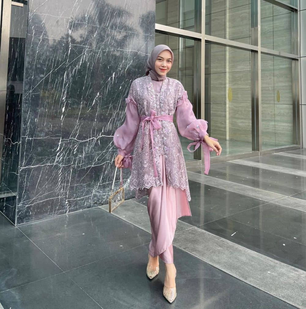 Tunik Brokat Kombinasi Satin