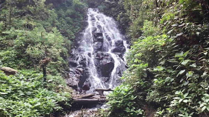Curug Batu Susun Garut