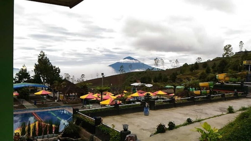 Wisata Air Panas di Garut