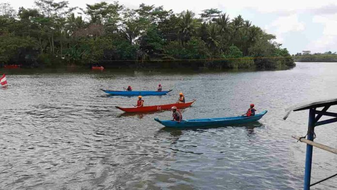 Lomba Dayung di Sungai Citanduy