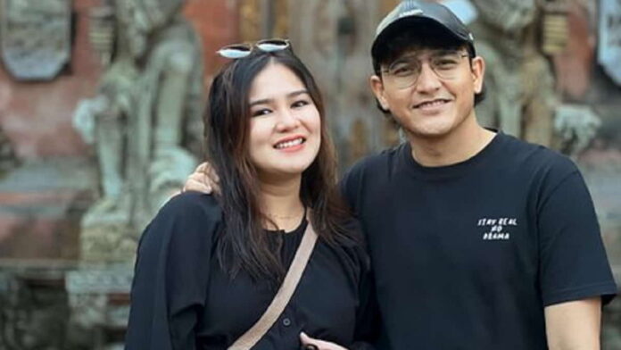 Masayu Clara Lahirkan Putra Kembar