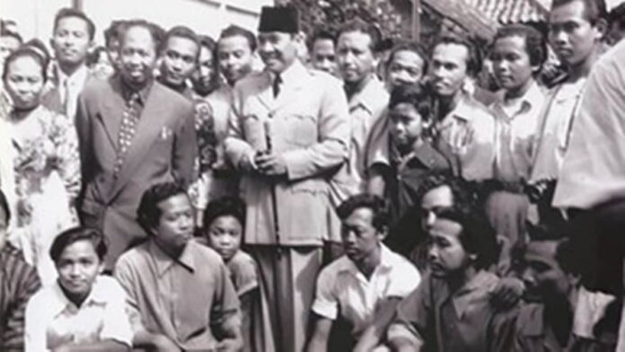 Propaganda Ala Seniman Indonesia