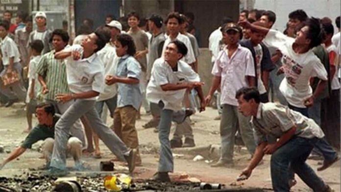 Kerusuhan di Tasikmalaya 1996
