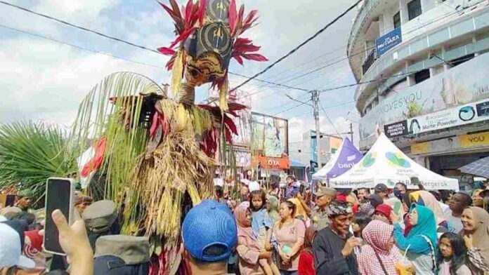 Wayang Geugeus Pulomajeti Meriahkan HUT RI Kota Banjar