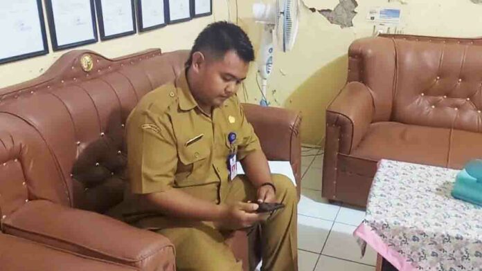 Ancam akan membunuh guru