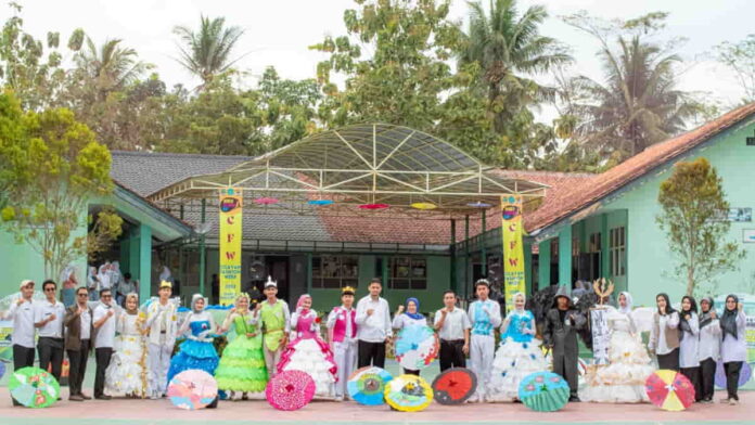 Cigayam Fashion Week