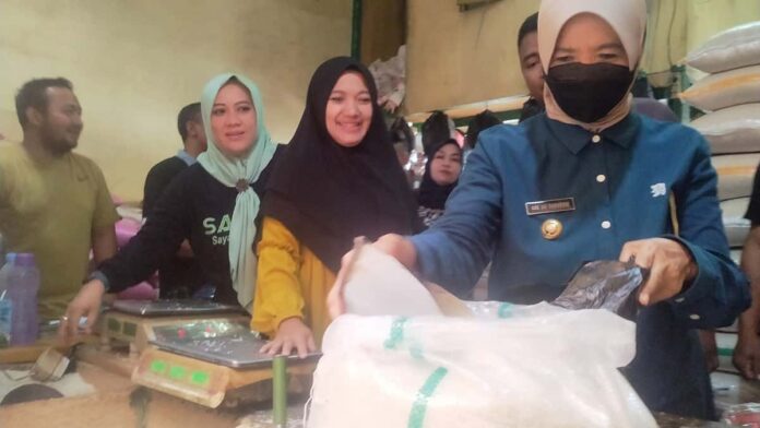 Harga Beras Melambung Tinggi