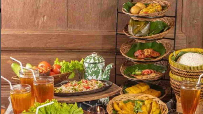 Kedai Makanan Pinggir Jalan di Purwakarta