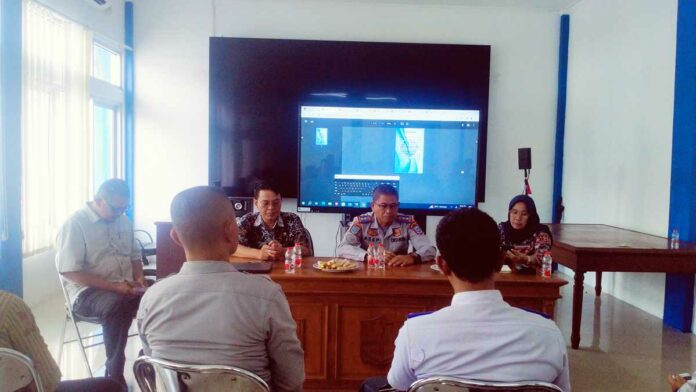 Petugas Kolektor Parkir di Kota Banjar Wajib Setor Retribusi Pakai Barcode