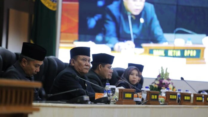 rapat paripurna usulan raperda inisiatif DPRD Jawa Barat