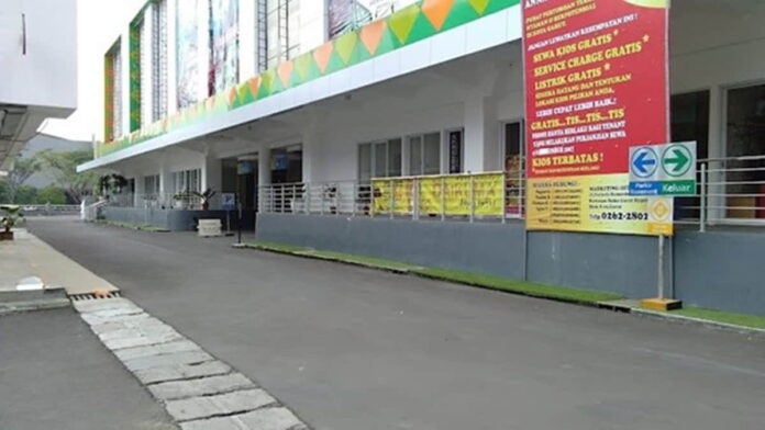 Annarto Mall Garut Sepi