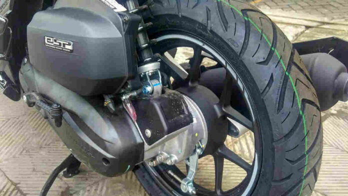 Ban Motor Tapak Lebar