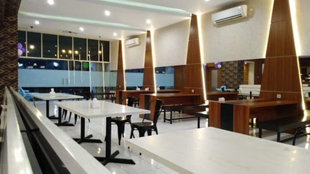 Restoran dengan suasana nyaman di Tasikmalaya