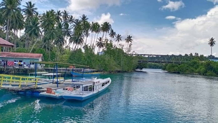Danau Labuan Cermin