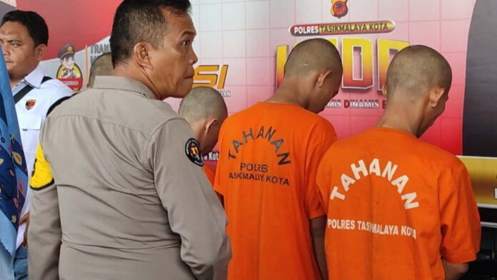 Empat bersaudara pelaku pencurian kabel optik di Tasikmalaya
