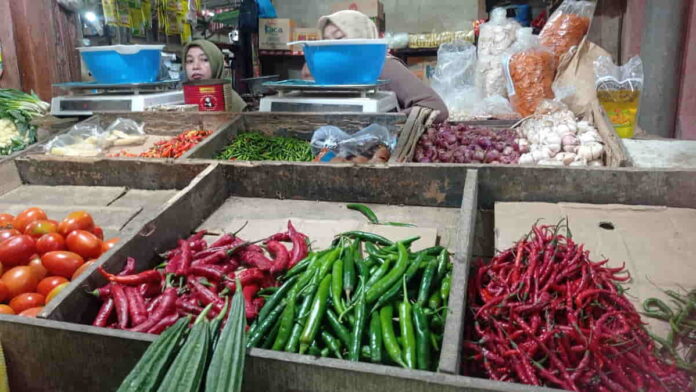 Harga Cabe Rawit di Pasar Manis Ciamis Naik