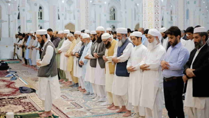 Hikmah Sholat Berjamaah