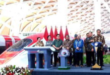 Jokowi Resmikan Operasional Kereta Cepat Jakarta-Bandung Whoosh