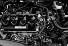 Mesin Mobil Pincang
