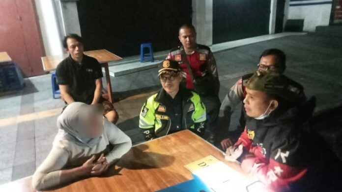 pembuang sampah sembarangan