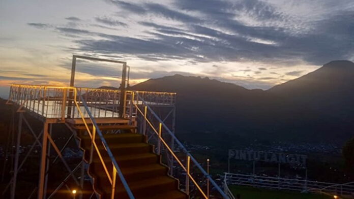 Pintu Langit Sky View Wonosobo