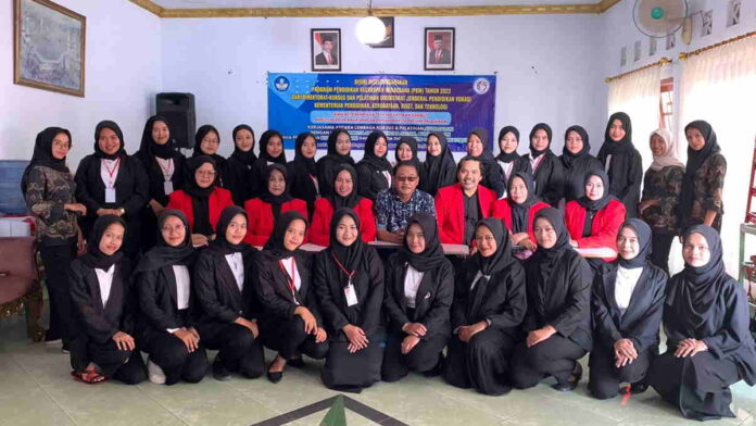 Program Dirjen Vokasi Kemendikbud Ristek, LKP Ayoe Salon Ciamis Beri Pelatihan Tata Rias Rambut Gratis