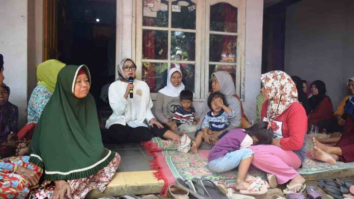 Rina Saadah Berkunjung ke Kuningan