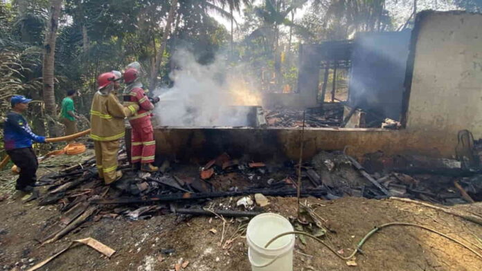 Rumah Kasmi di Pamarican Ciamis Ludes Terbakar