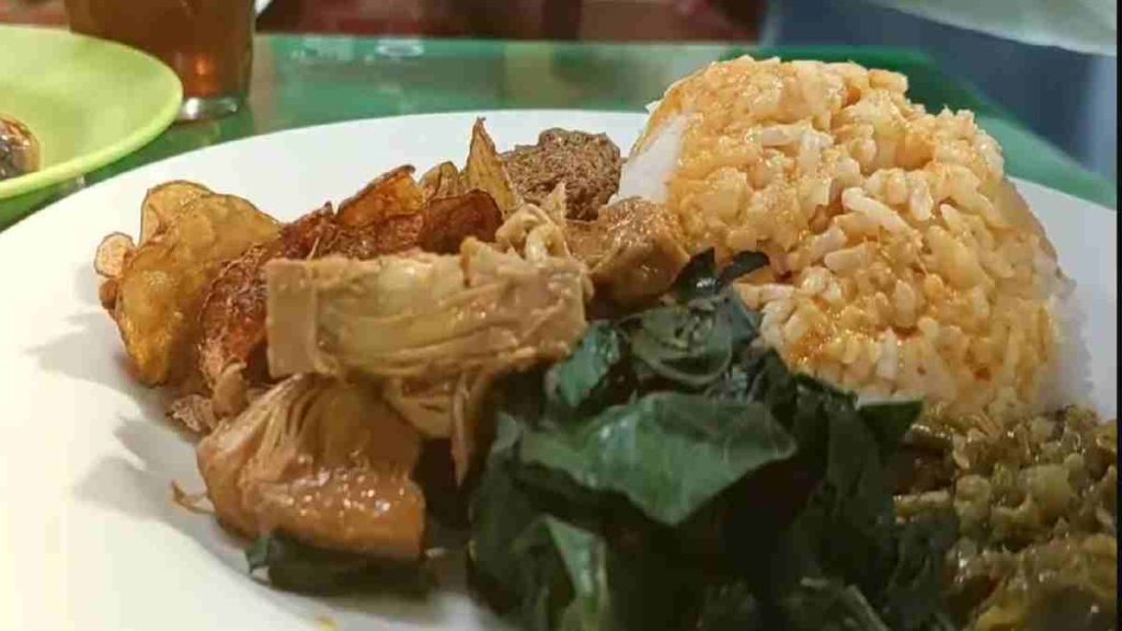 Rumah Makan Padang di Cianjur