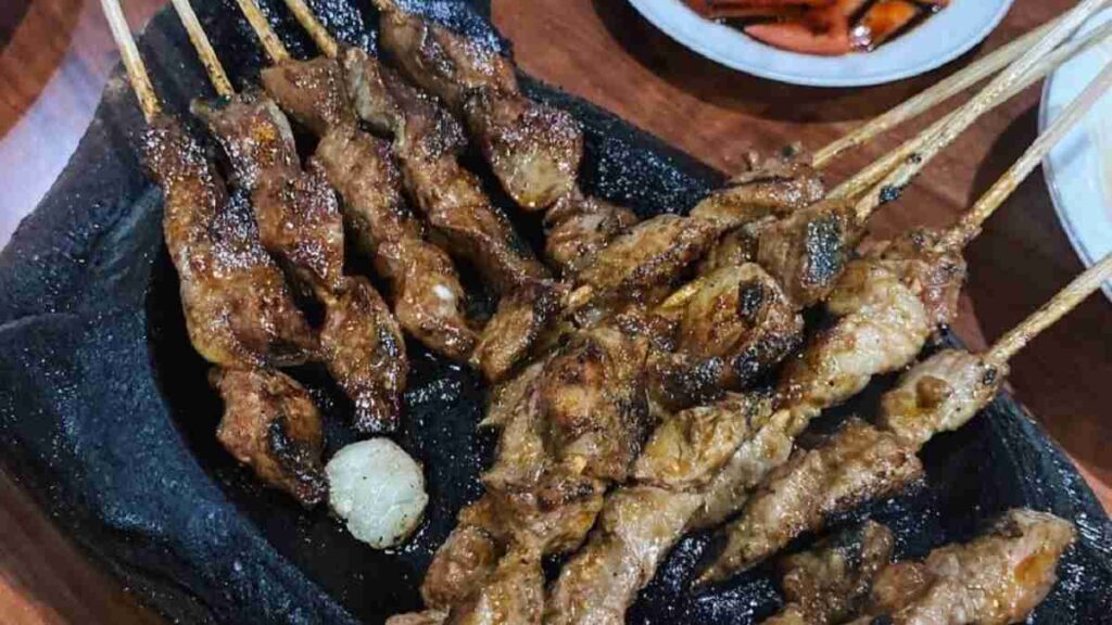 Tempat Makan 24 Jam Bandung