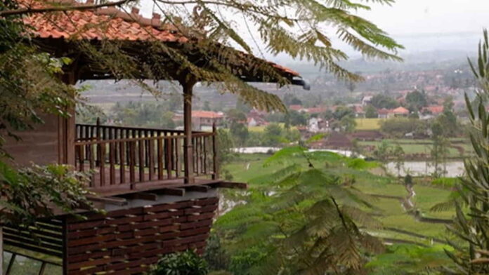 Villa Bumi Kayu Garut