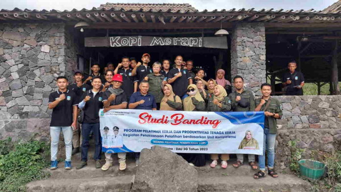 Dorong Kemajuan Pelaku Usaha Kopi di Pangandaran, Pemkab Ajak Studi Banding