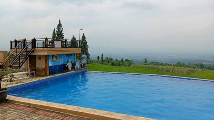 Kolam Renang Vila Bungur Bandung