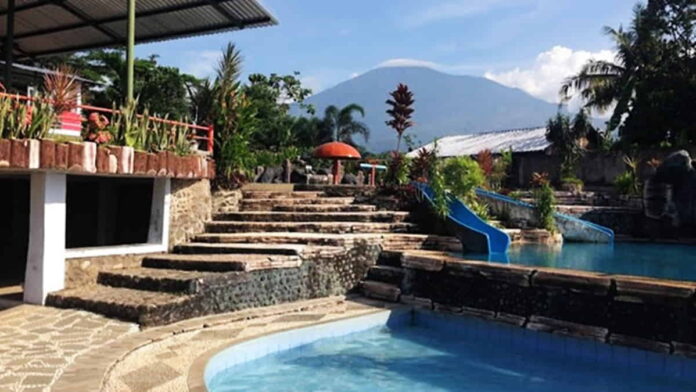 Kolam Renang di Kuningan