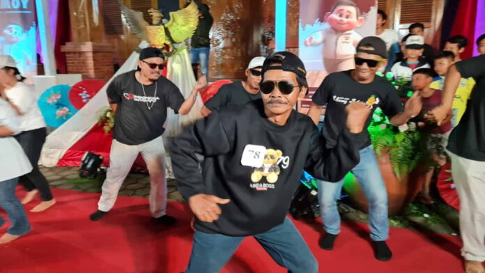 Lomba Joget Gemoy di Subang
