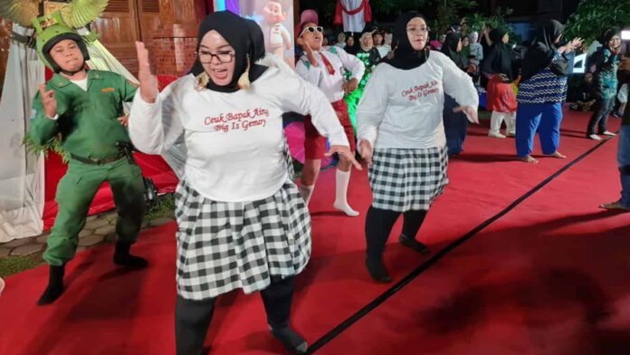 Lomba Joget Gemoy di Subang Jabar